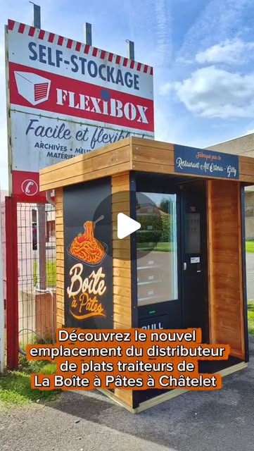 Nouvel emplacement à découvrir pour les distributeurs @all.osteriatraiteur 🍝 U…